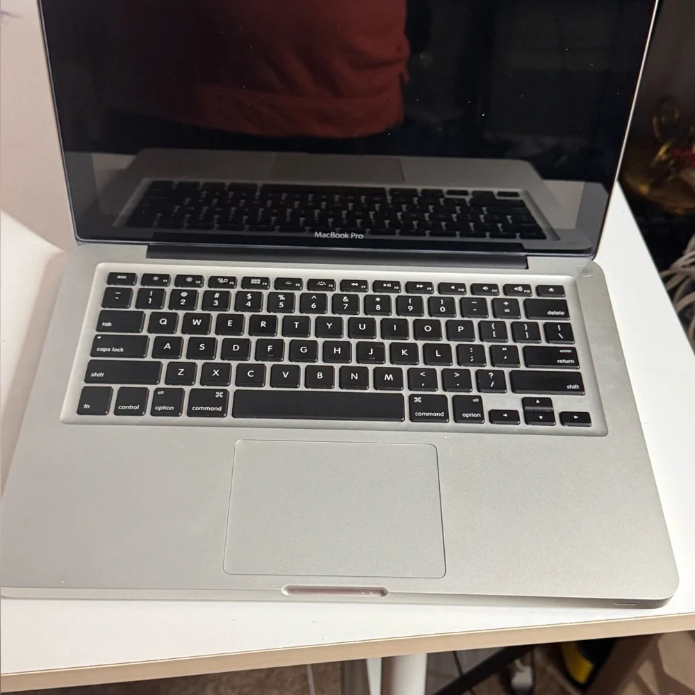 Apple MacBook Pro Laptop A1278 Silver – For Parts / Repair